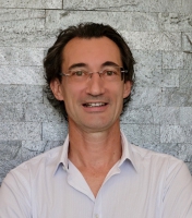 Dr DERE Nicolas photo